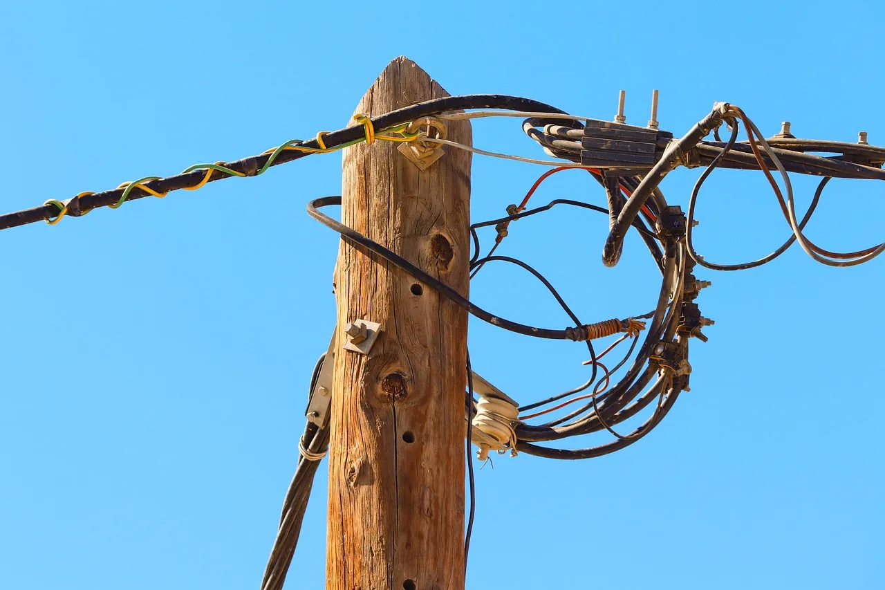 Trump administration terminates grid resilience grants, halting utility projects