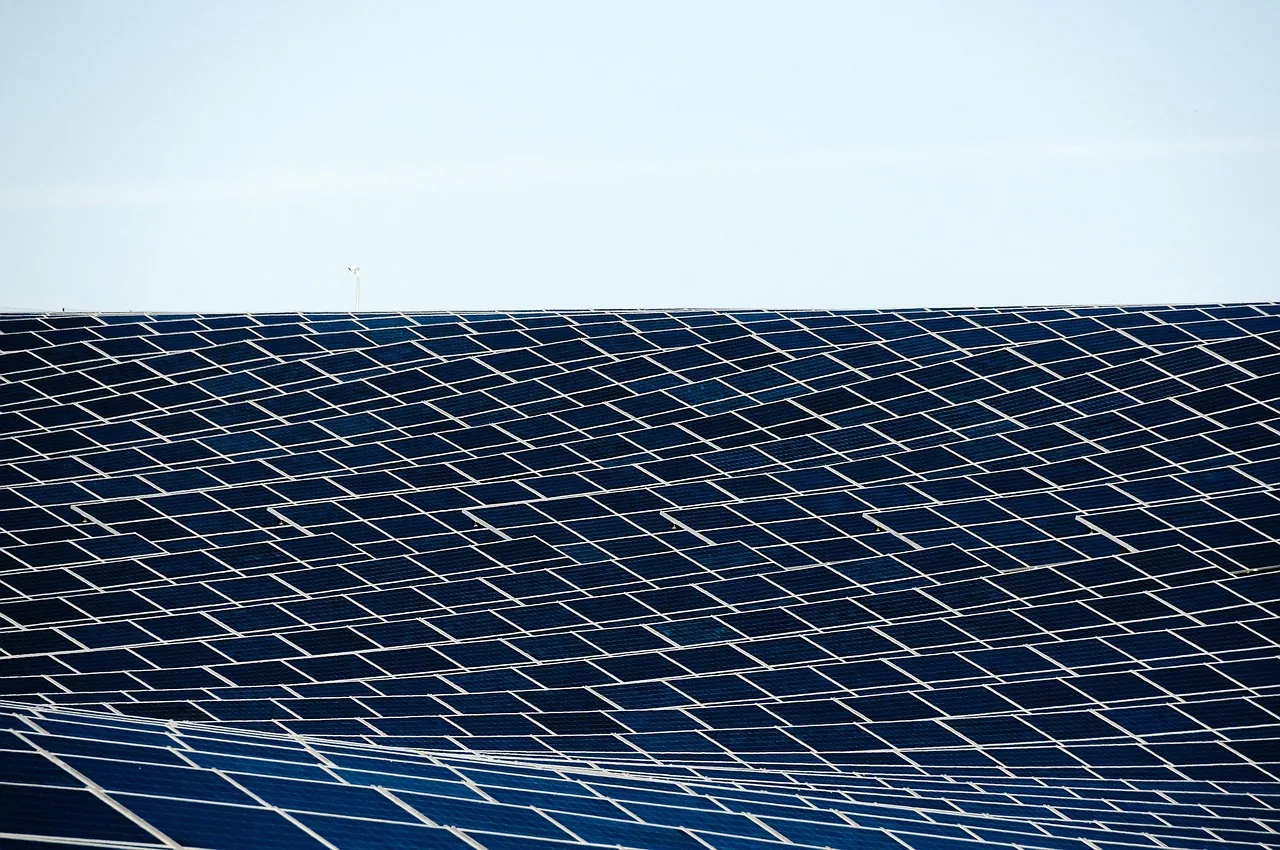 Solar installers face complex compliance and incentive navigation