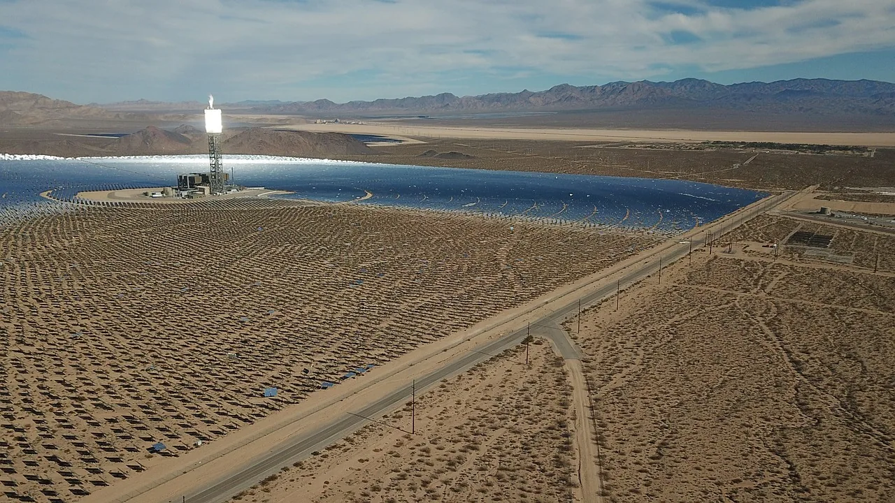 China completes world's largest solar-hydrogen-storage project