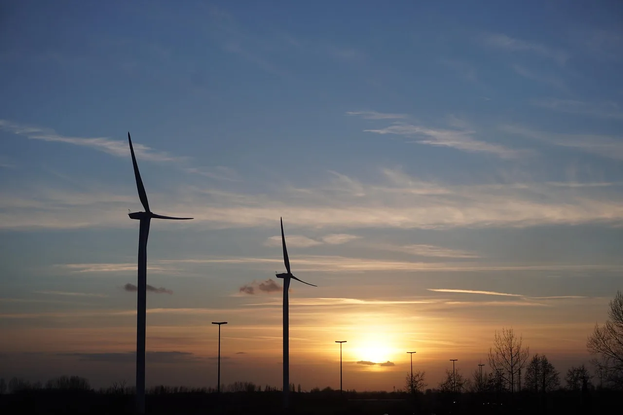 TotalEnergies acquires Shell's 4GW renewables portfolio, sells stake to KKR