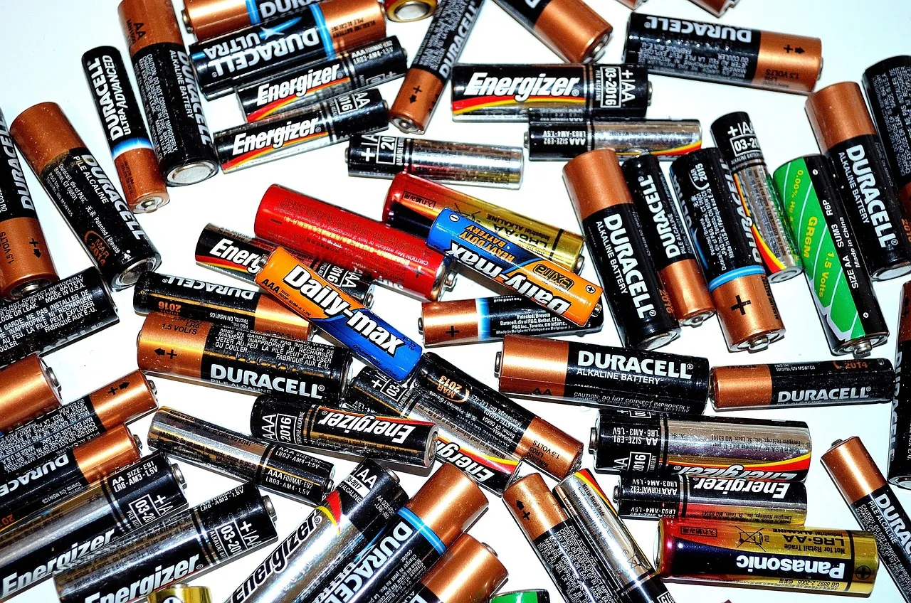US eases transport rules for portable lithium batteries